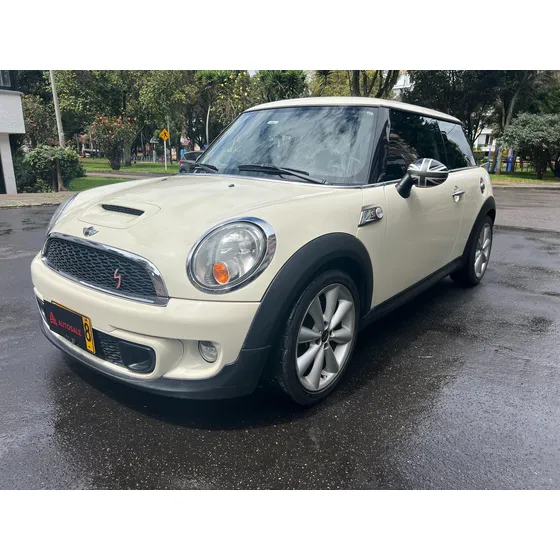Mini Cooper S R56 1.6 Turbo
