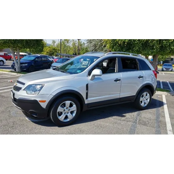 Chevrolet Captiva 2.4 Ls L4 Piel At