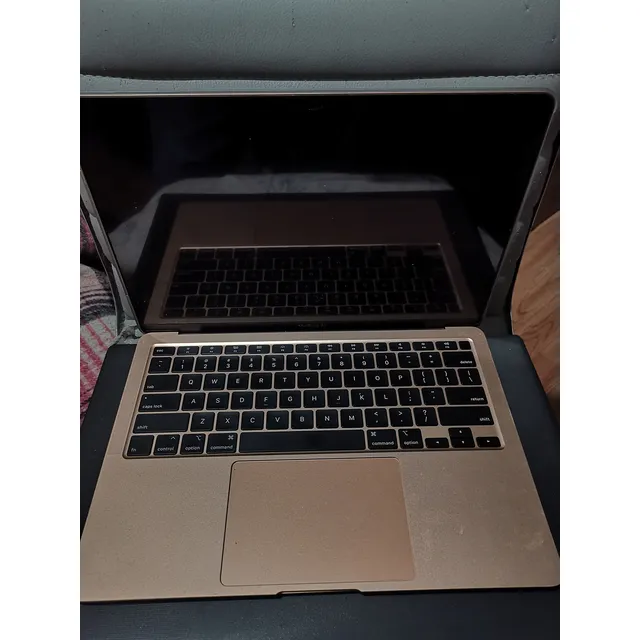 Macbook Air A2179 En Partes Solamente Dorado
