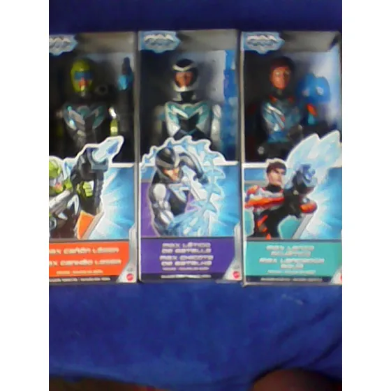 Max Steel Muñeco De 30cm Con Armas