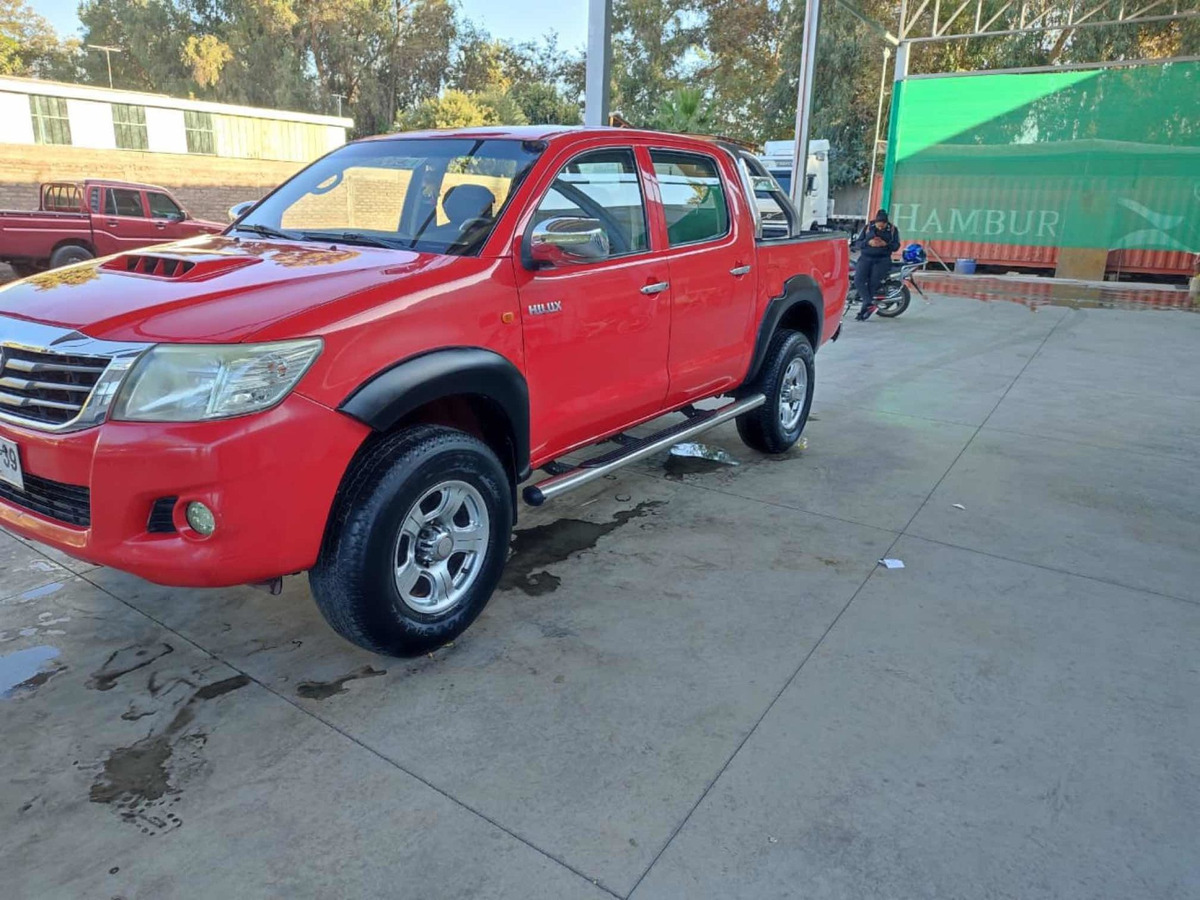 Toyota Hilux 4x2