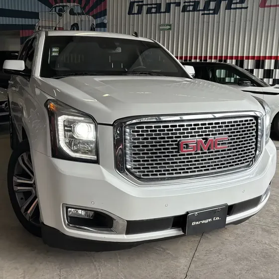 GMC Yukon 2017 6.2 Denali 8 Vel Awd At
