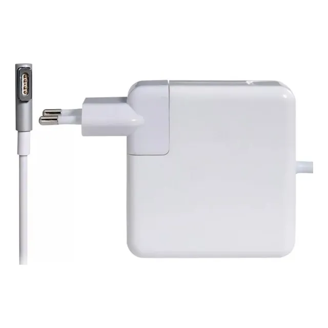 Cargador Generalpower Compatible Con Macbook Pro 16.5v/3.65a Color Blanco