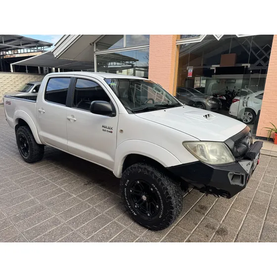 Toyota Hilux Pick-up 3.0 I Sr Cab Doble 4x4 (2009)