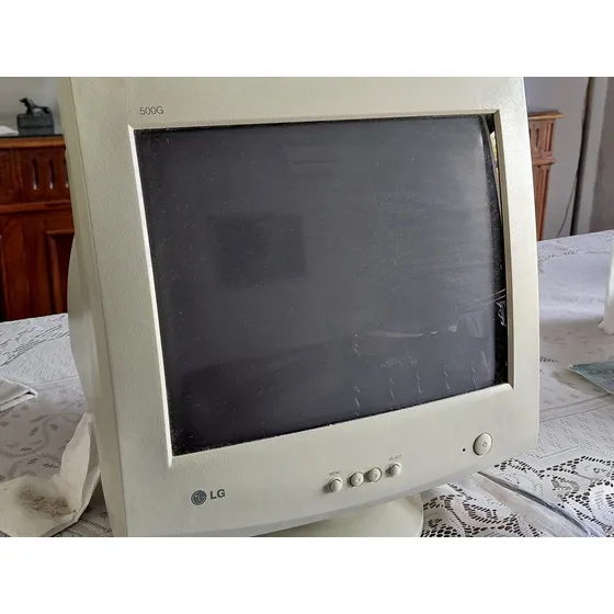 Monitor De Computadora Marca Lg Funcionando! Blanco