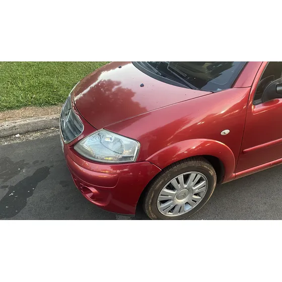 Citroën C3 1.4 8v Exclusive Flex 5p