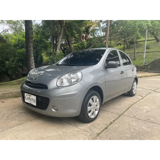 Nissan March 1.6 Active +