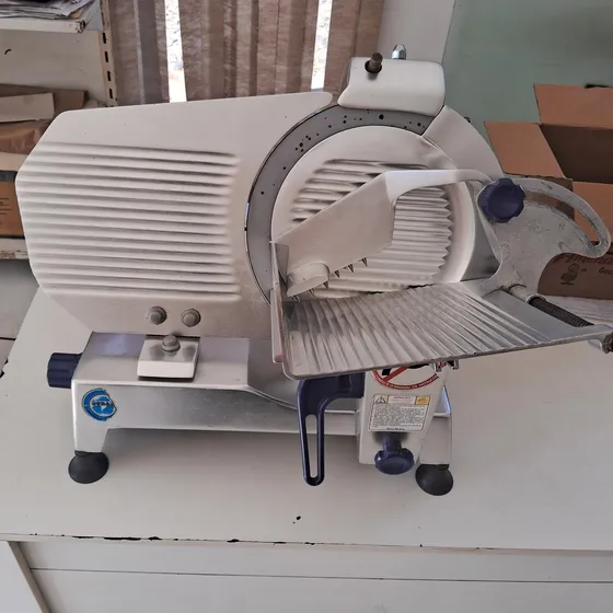 Fatiador Elétrico Gural Glp300 Inox