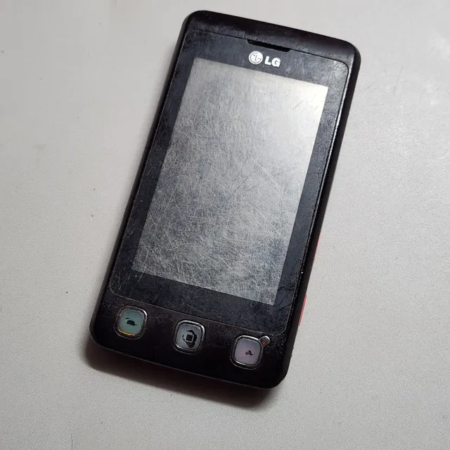 Celular LG Cookie Kp570 Para Piezas O Revisar, Leer Descripcion!!, Retro Colección Basico Económico Clasico Vintage, Samsung,iPod,iPhone, Nokia,kp570q