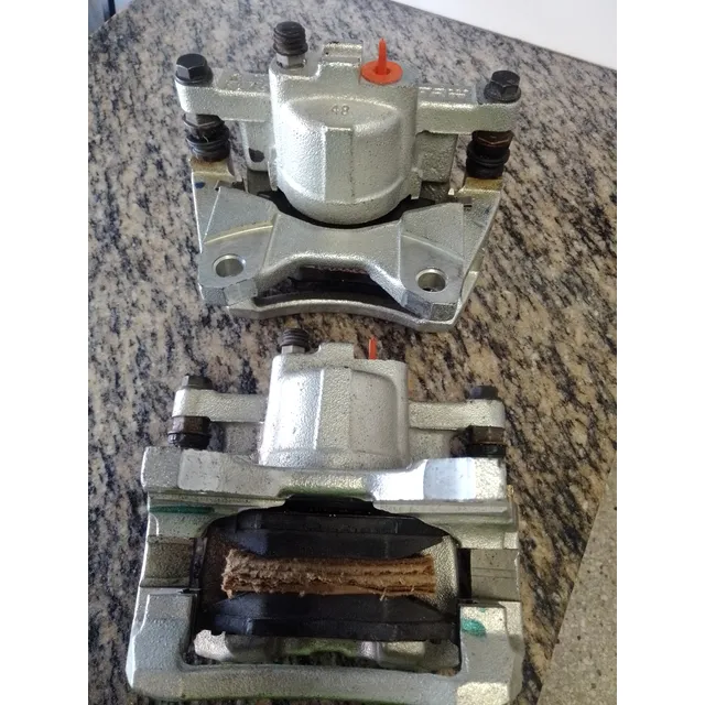 Caliper Trasero Con Pastillas Jeep Cherokee Kk 08/14 Mopar