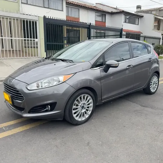 Ford Fiesta 2014 1.6 Hatchback Titanium