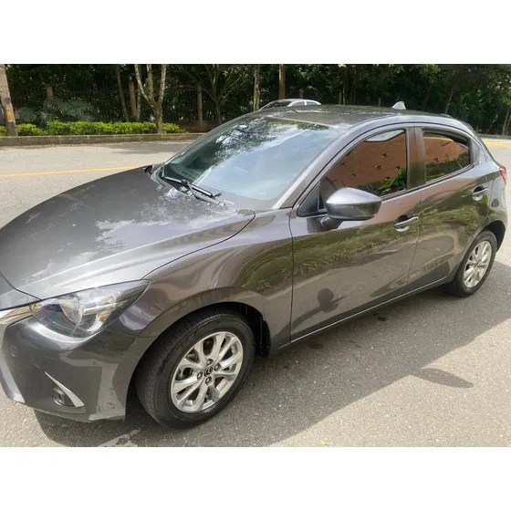 Mazda 2 Sport 2020 1.5 Touring At