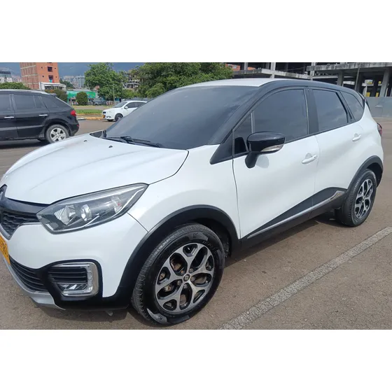 Renault Captur 2.0 Bose