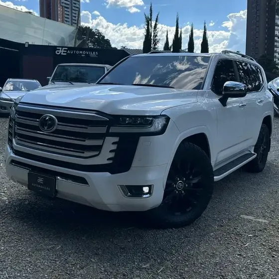 Toyota Land Cruiser 300 2023 3.4 Zx 4x4 At