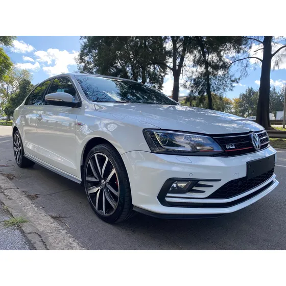Volkswagen Vento 2.0 Tsi Gli 211cv App Connect + Nav Dsg