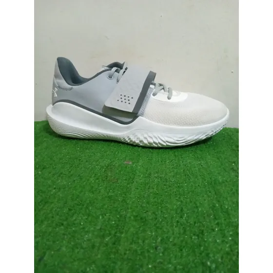 Zapatos Ua Talla 13 Americano 100% Original Con Defecto