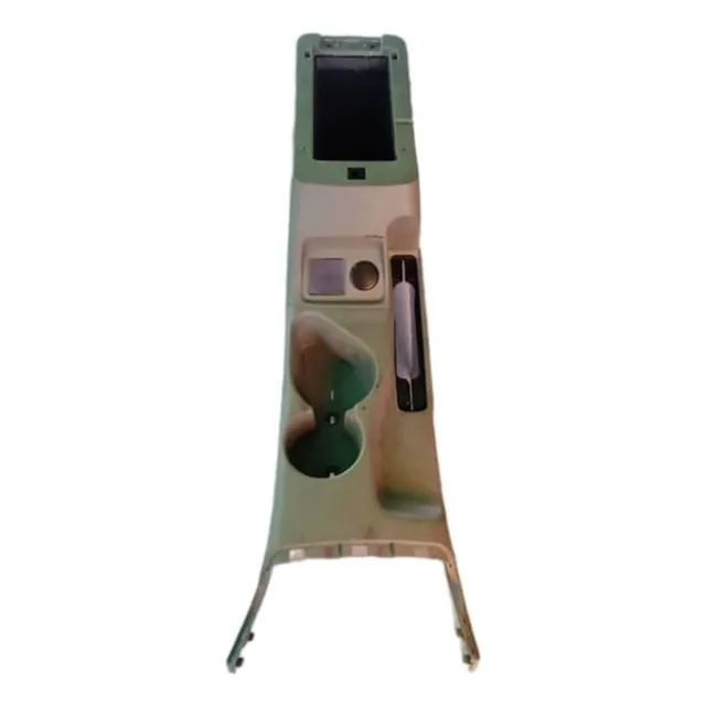 Consola Central Mitsubishi Montero Sport Usada