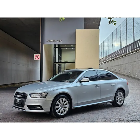 Audi A4 2.0 Ambition Tfsi Stronic Quattro