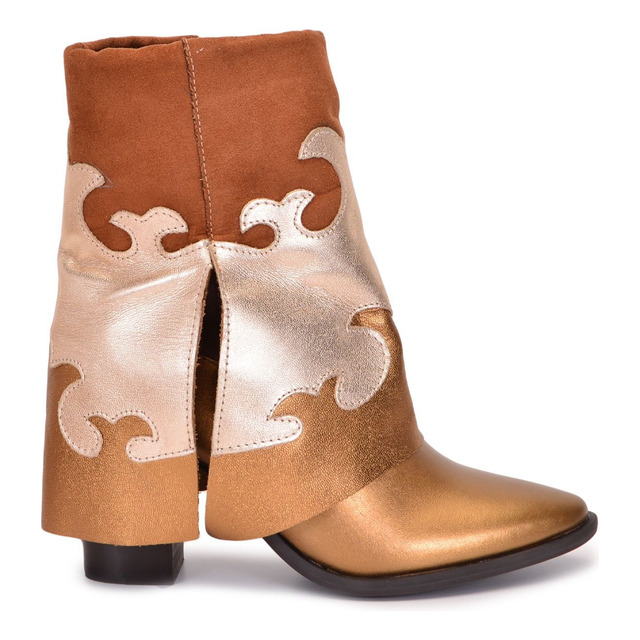 Bota Feminina Cano Médio Capa Couro Estilo Western Bota Feminina Cano Médio Capa Couro Estilo Western