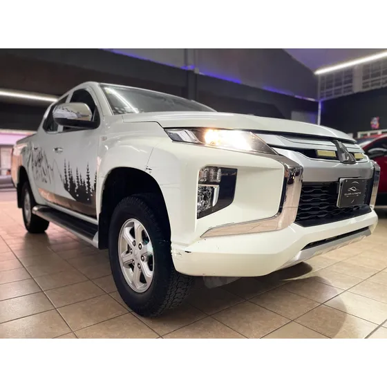 Mitsubishi L200 2.5 Di-d Cabina Doble 4x4 Mt