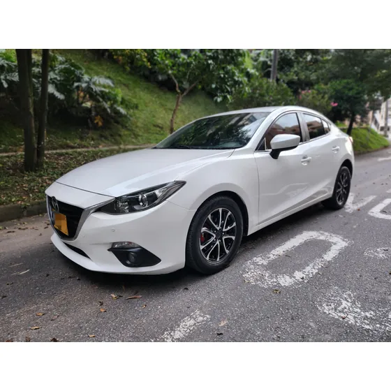 Mazda 3 2.0 Touring At