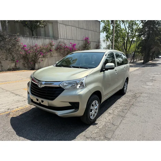 Toyota Avanza 1.5 Le At