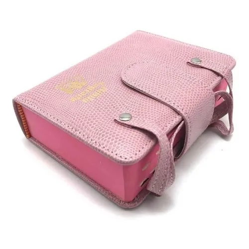 Bíblia Sagrada Católica Pequena Com Alça  Estilo Bolsa Na Cor Rosa Editora Ave Maria
