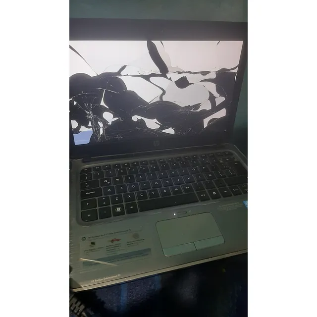 Notebook Hp Pavilion Dm3-1148la Con Display Roto Gris