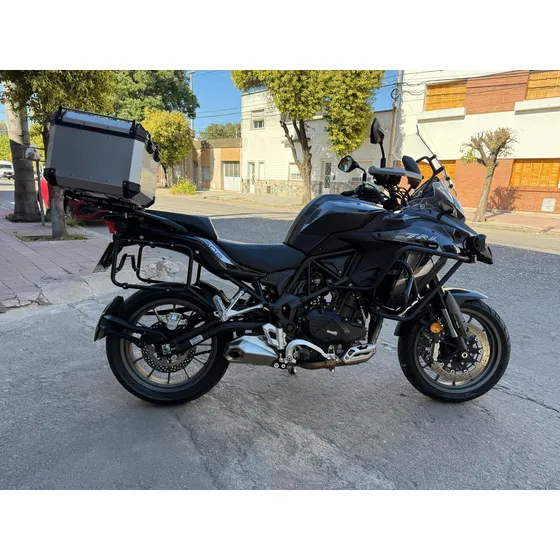 Benelli Trk 502 2024 Con Baules