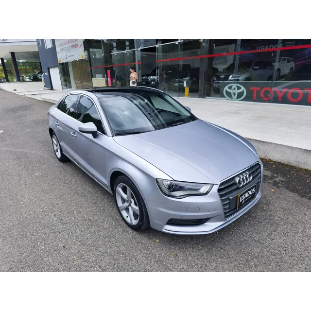 Audi A3 1.8 Attraction 5 P