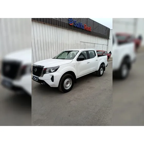 Nissan Navara Dc 4x2 2.3tdi Se
