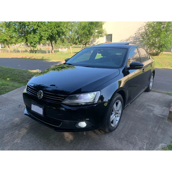 Volkswagen Vento 2.0 Luxury I 140cv Dsg