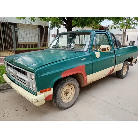 Chevrolet C-10 Custom