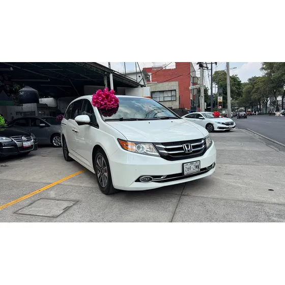 Honda Odyssey 3.5 Touring V6/ At
