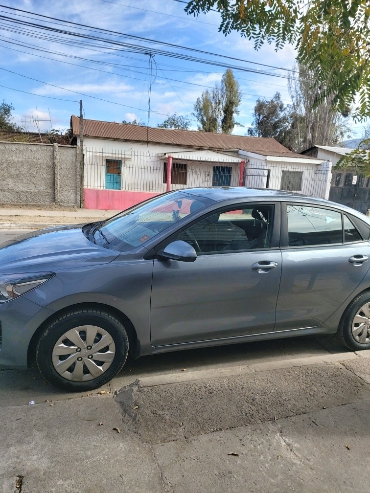 Kia Rio 4 Sedan