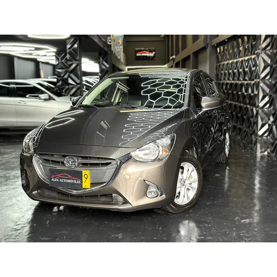 Mazda 2 Touring 1.500cc A/t C/a 2018