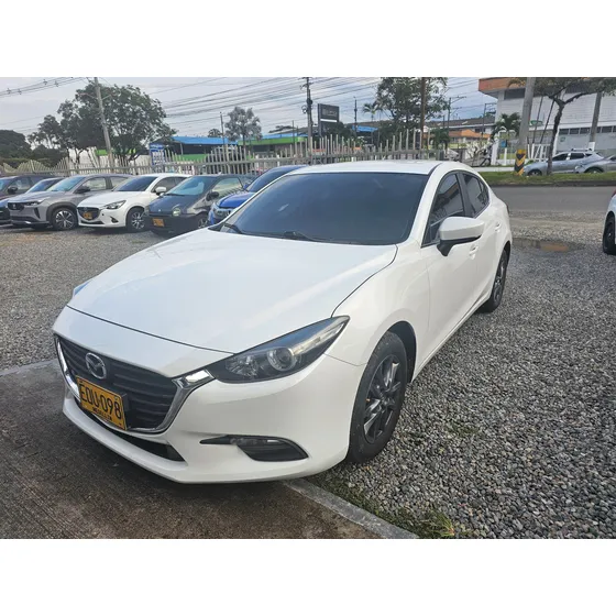 Mazda 3 2.0 Touring At