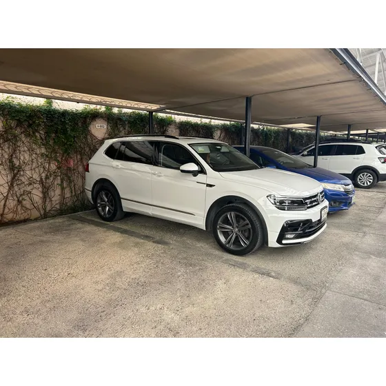 Volkswagen Tiguan 1.4 R-line