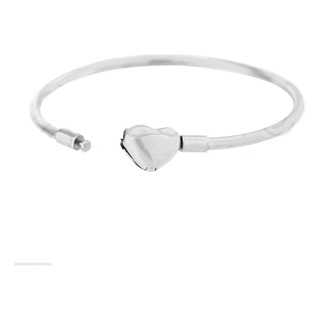 Brazalete Rígido Plateado Broche Corazón Acero Inoxidable Brazalete Rígido Plateado Broche Corazón Acero Inoxidable