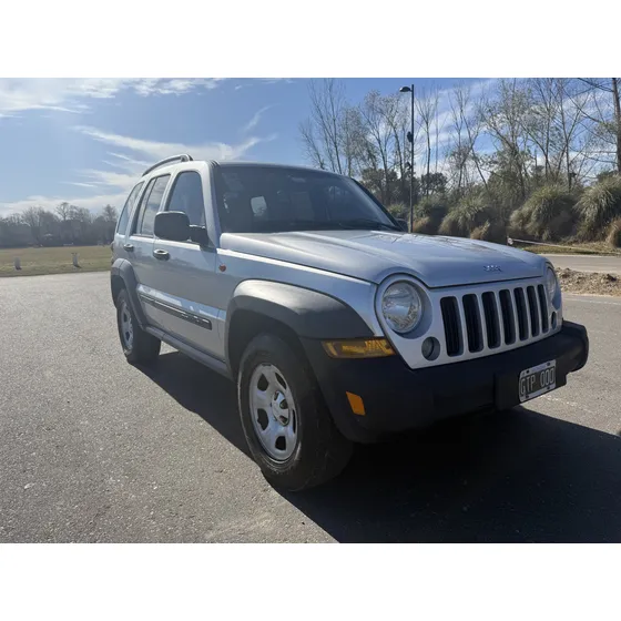 Jeep Cherokee 3.7 Limited Atx