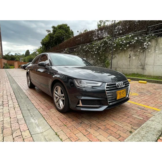 Audi A4 2.0 Tfsi Quattro Progressive
