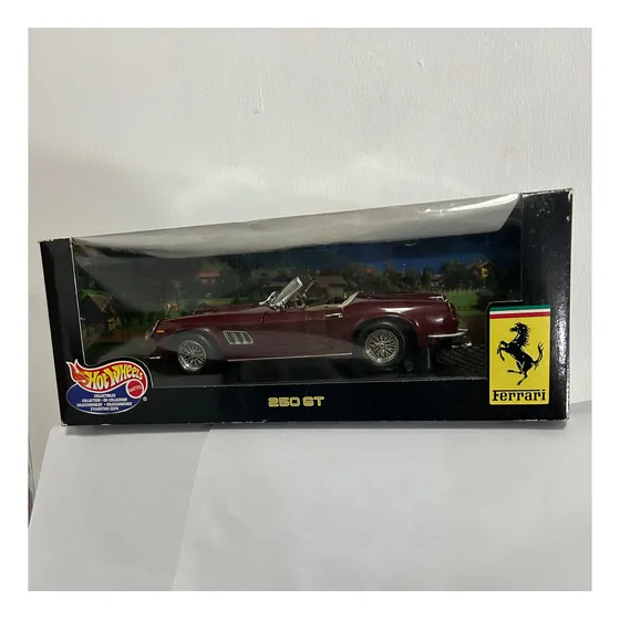 Ferrari Escala  1:18 Hot Wheels