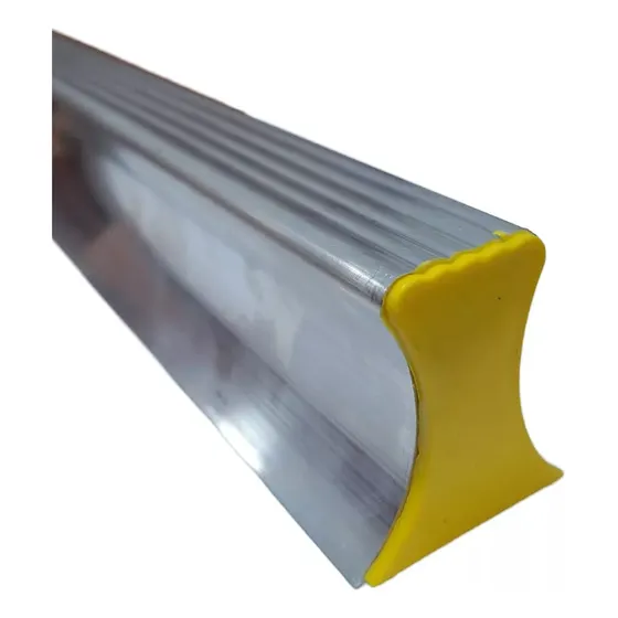 Regua De Aluminio Pedreiro Triangular 1,90 Metros Reboco