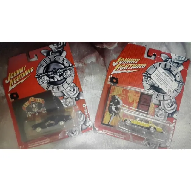 Carritos Johnny Lightning Colección Guns N Roses Escala 1:64