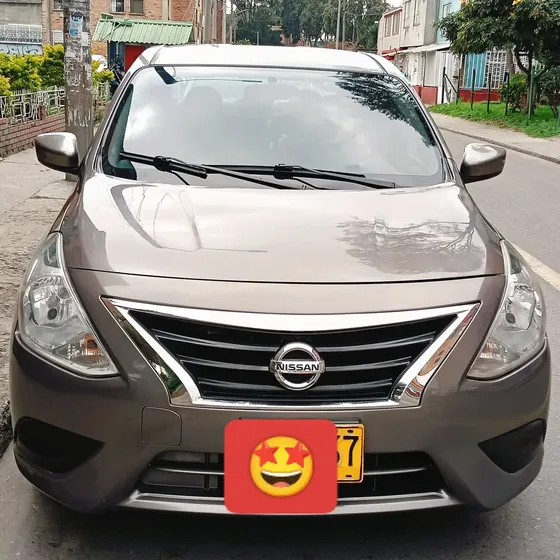 Nissan Versa 2018 1.6 Advance