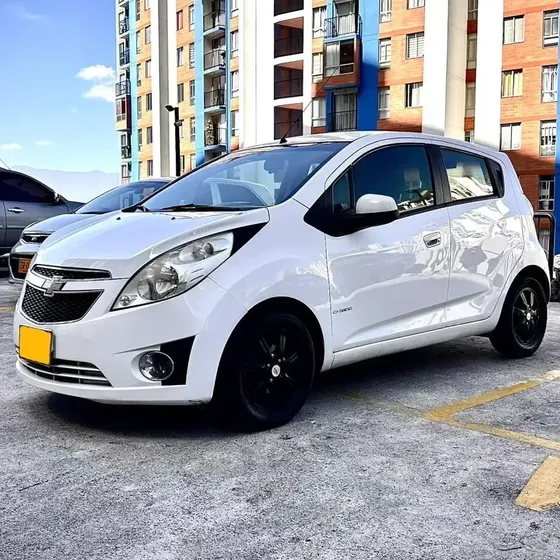 Chevrolet Spark Gt 2014 1.2 Ltz
