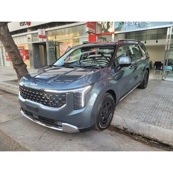 Kia Carnival 2.2 Crdi Premium Avn