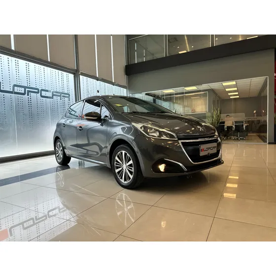 Peugeot 208 1.6 Feline