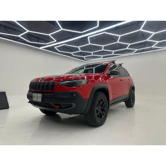 Jeep Cherokee 3.3l Trailhawk At