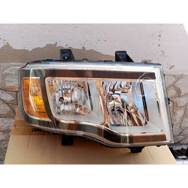 Faro Derecho Camión Jac Modelo Hfc-3130 Y 1130 Original